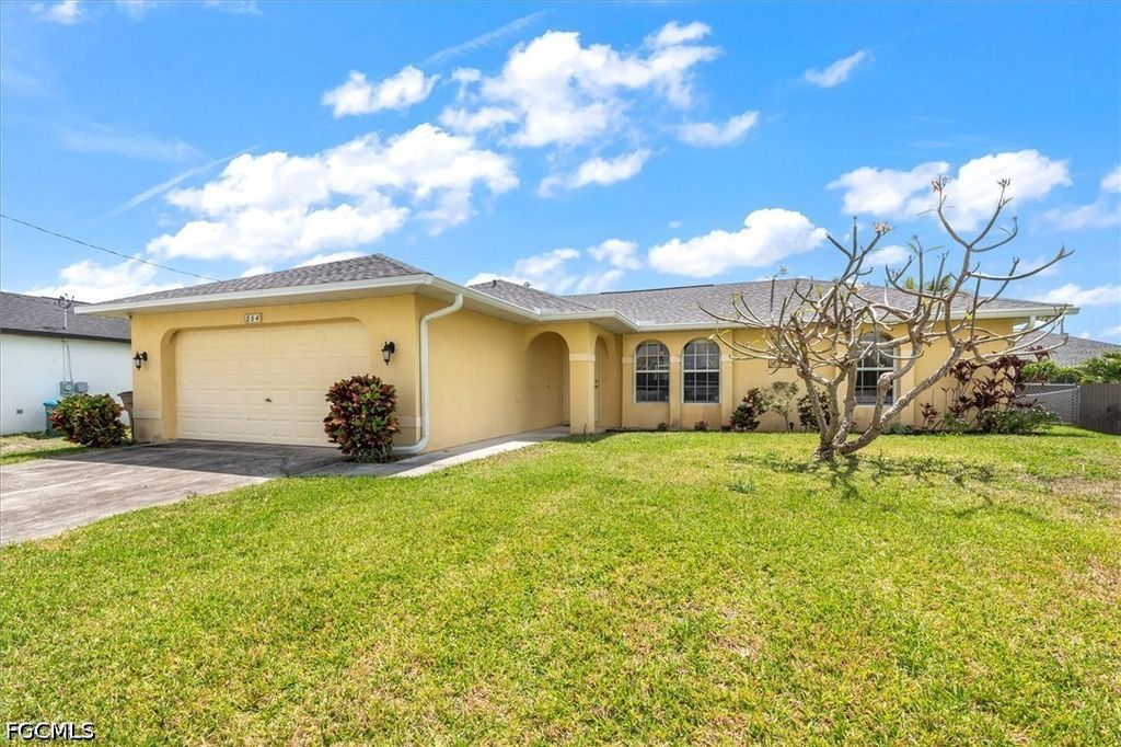 504 NW 3rd LN, Cape Coral, FL 33993
