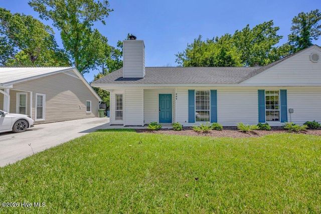 809 Varsity Drive, Wilmington, NC 28403