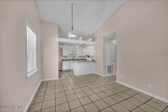 809 Varsity Drive, Wilmington, NC 28403