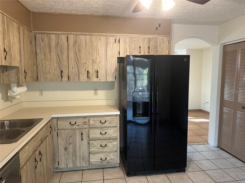 Image 17 of property listing at 22851 SW NEPTUNE BOULEVARD, Dunnellon, FL 34431