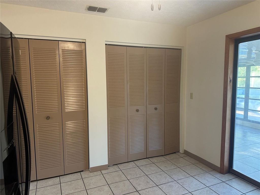 Image 18 of property listing at 22851 SW NEPTUNE BOULEVARD, Dunnellon, FL 34431