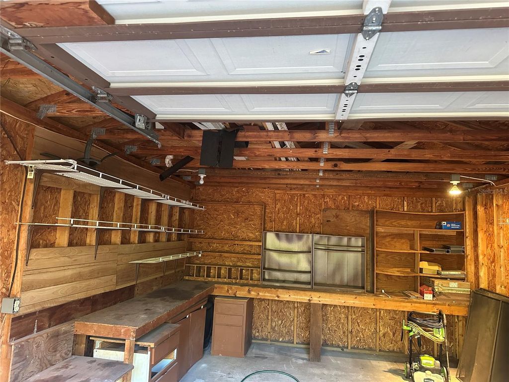 Image 23 of property listing at 22851 SW NEPTUNE BOULEVARD, Dunnellon, FL 34431