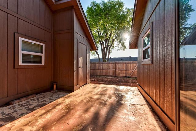 6408 Lyrewood Terrace, Oklahoma City, OK 73132