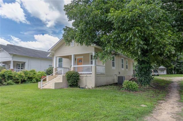 404 Jefferson Street, Lagrange, GA 30240