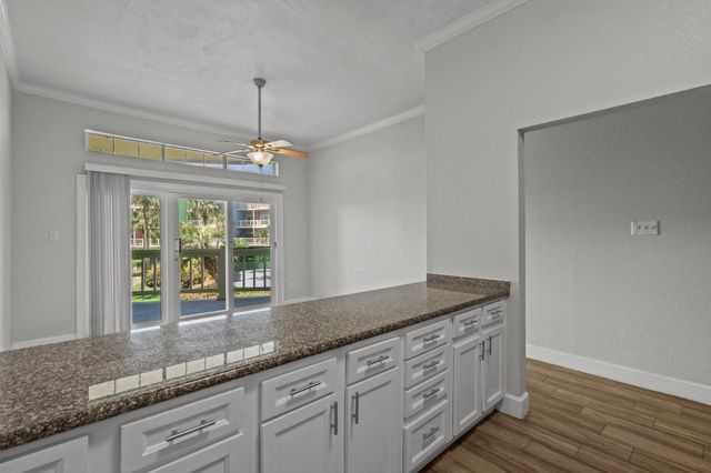 7820 Seawall Boulevard 109, Galveston, TX 77551