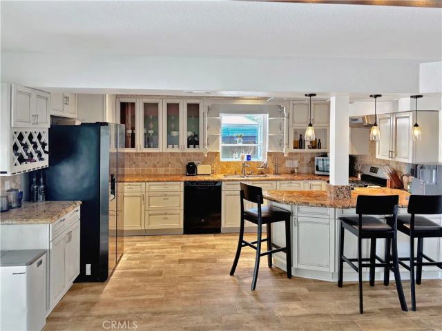 19 Sherril, Redlands, CA 92373