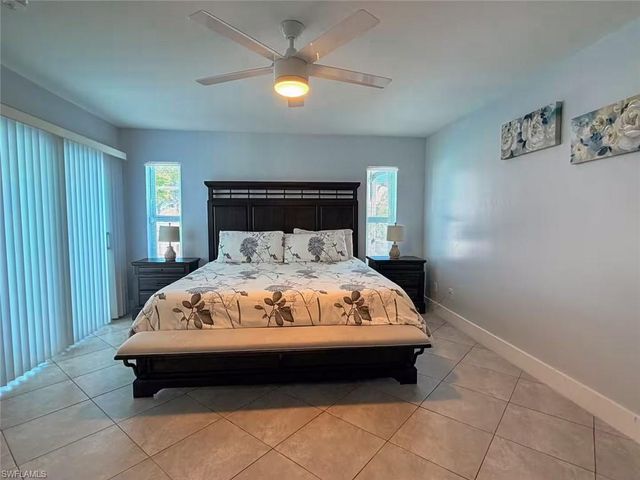 2937 SW 8th PL, Cape Coral, FL 33914
