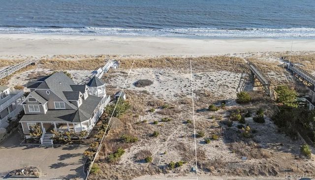 699 Dune Road, Westhampton Dunes, NY 11978