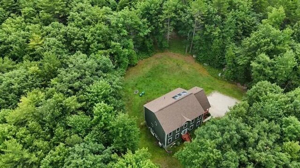 141 Bradbury Road, Lewiston, ME 04240 — photo 2
