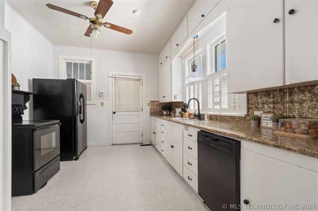 411 D Street NW, Ardmore, OK 73401