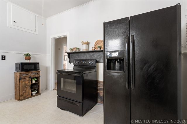 411 D Street NW, Ardmore, OK 73401