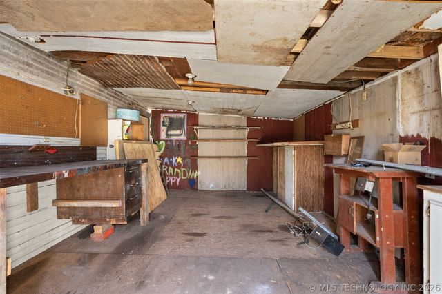 411 D Street NW, Ardmore, OK 73401
