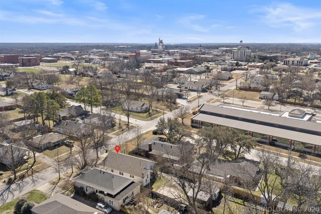 411 D Street NW, Ardmore, OK 73401