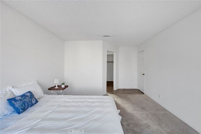 19249 Palm, Apple Valley, CA 92308