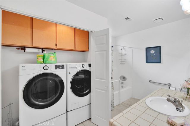 19249 Palm, Apple Valley, CA 92308