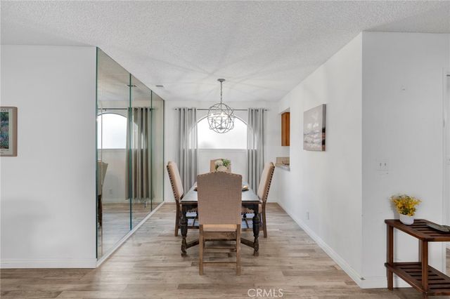 19249 Palm, Apple Valley, CA 92308