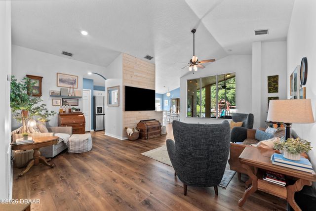 6812 Vintage Lane, Port Orange, FL 32128