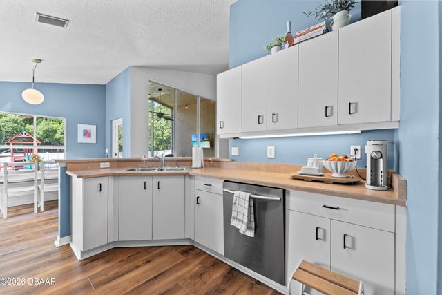 6812 Vintage Lane, Port Orange, FL 32128