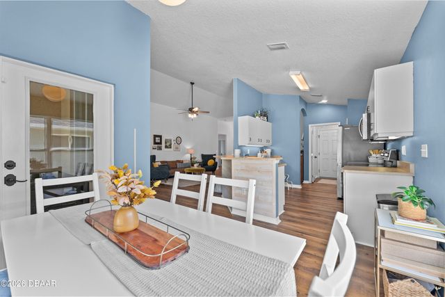 6812 Vintage Lane, Port Orange, FL 32128