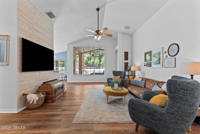 6812 Vintage Lane, Port Orange, FL 32128