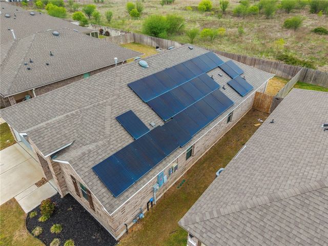 8026 Front Nine Lane, Navasota, TX 77868