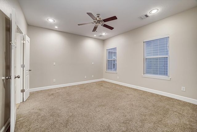 305 Felt Circle, Houston, TX 77011