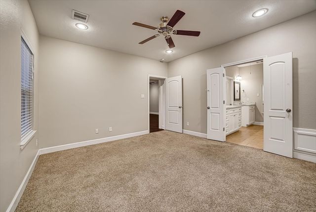 305 Felt Circle, Houston, TX 77011
