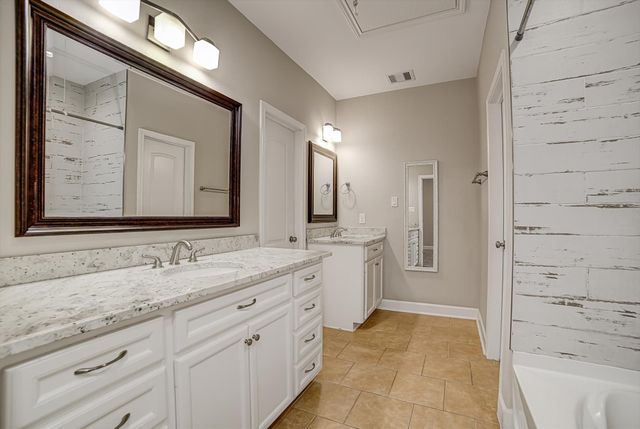 305 Felt Circle, Houston, TX 77011