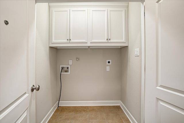 305 Felt Circle, Houston, TX 77011