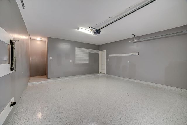 305 Felt Circle, Houston, TX 77011