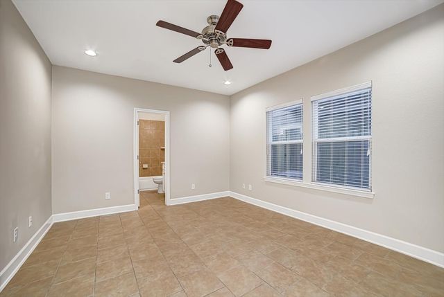 305 Felt Circle, Houston, TX 77011