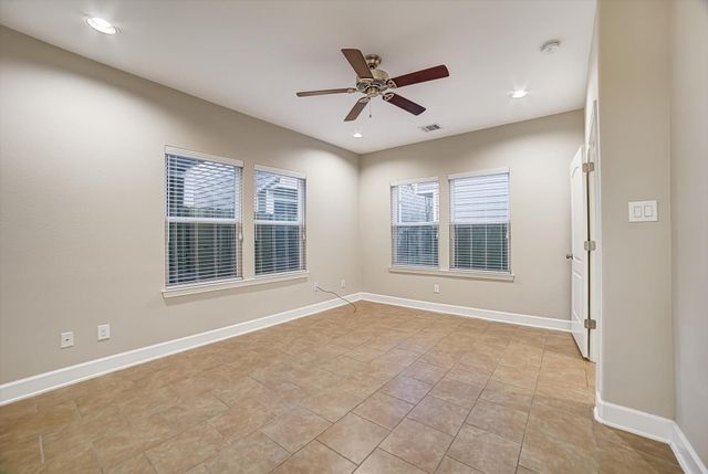 305 Felt Circle, Houston, TX 77011