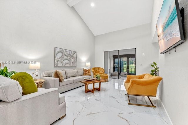 7838 La Mirada Dr, Boca Raton, FL 33433