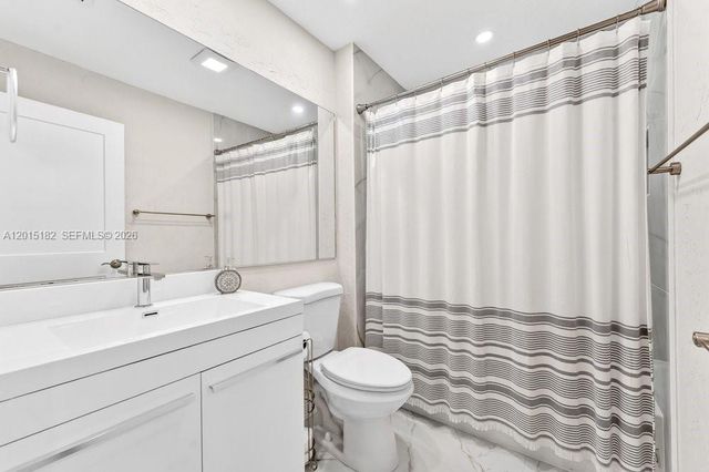 7838 La Mirada Dr, Boca Raton, FL 33433