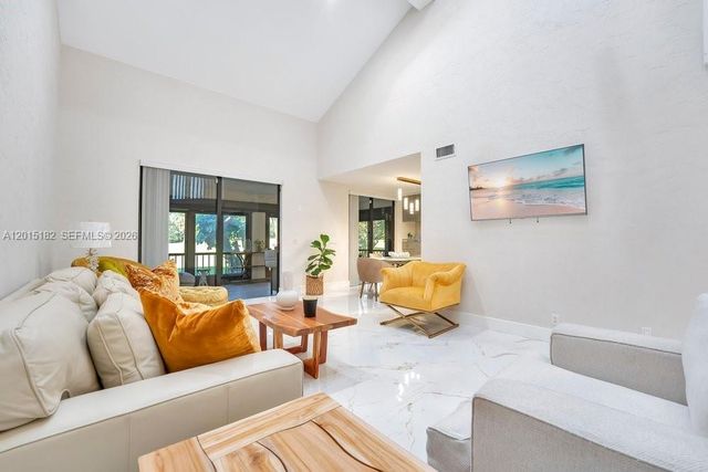 7838 La Mirada Dr, Boca Raton, FL 33433