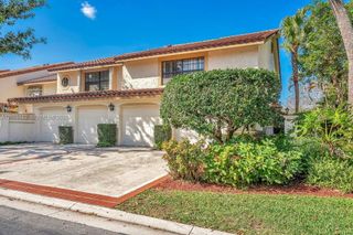 7838 La Mirada Dr, Boca Raton, FL 33433