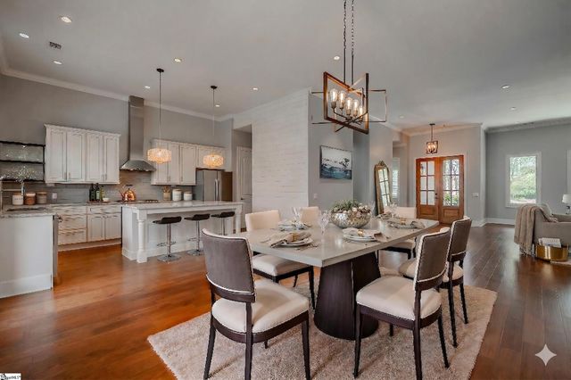 38 The Cliffs Parkway, Landrum, SC 29356