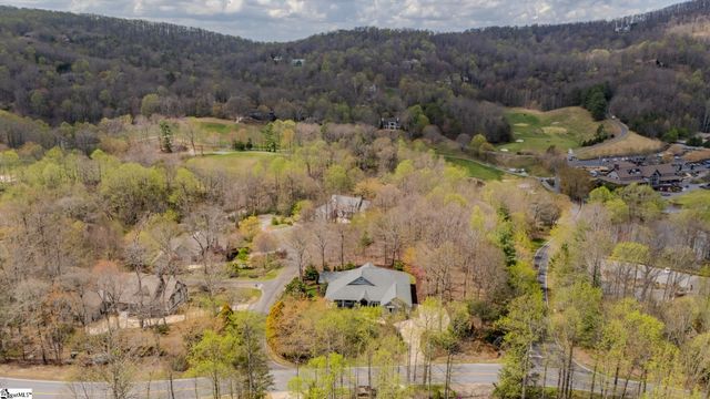 38 The Cliffs Parkway, Landrum, SC 29356