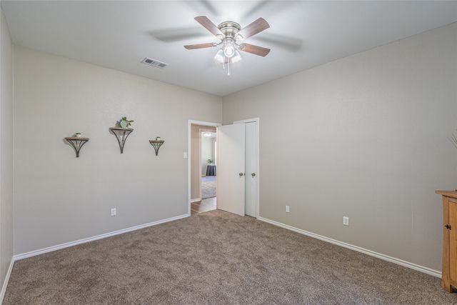 211 Molina Drive, Sunnyvale, TX 75182