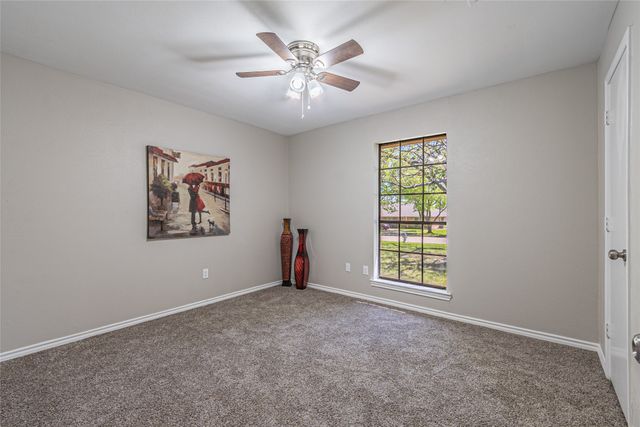 211 Molina Drive, Sunnyvale, TX 75182