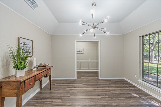 211 Molina Drive, Sunnyvale, TX 75182
