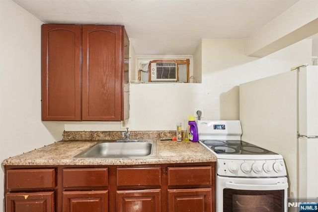 108 E Main Street, Paterson, NJ 07522