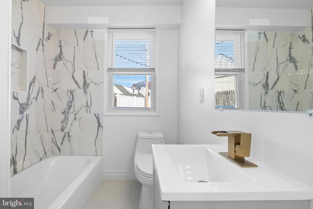 114 VILONE RD, Wilmington, DE 19805