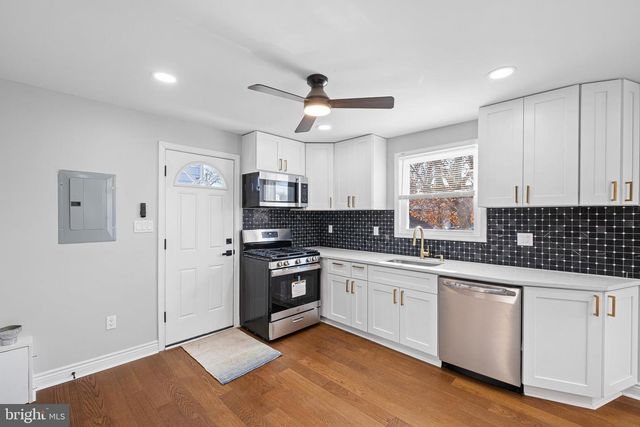 114 VILONE RD, Wilmington, DE 19805