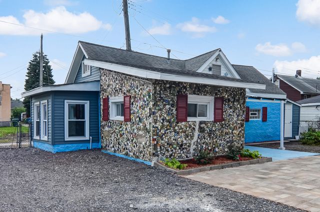 246 142nd Street, Hammond, IN 46327