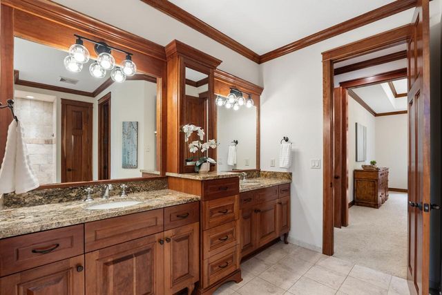 2180 Crestview Drive, Excelsior, MN 55331