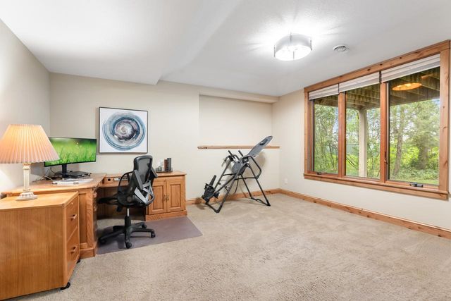 2180 Crestview Drive, Excelsior, MN 55331