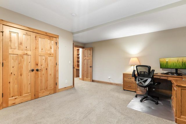 2180 Crestview Drive, Excelsior, MN 55331