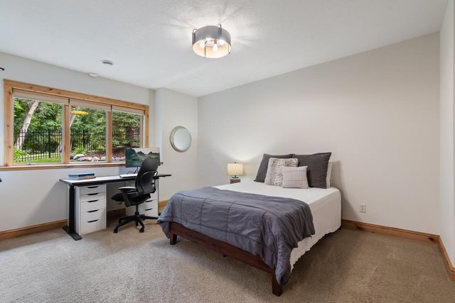 2180 Crestview Drive, Excelsior, MN 55331