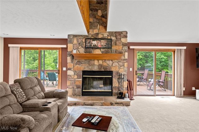 5810 Ely Vista Drive, Parma, OH 44129